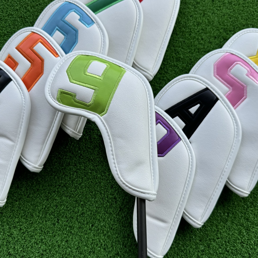 Magnetyczne osłonki na główki  – Golf Equipment Cabinet recenzja i cena